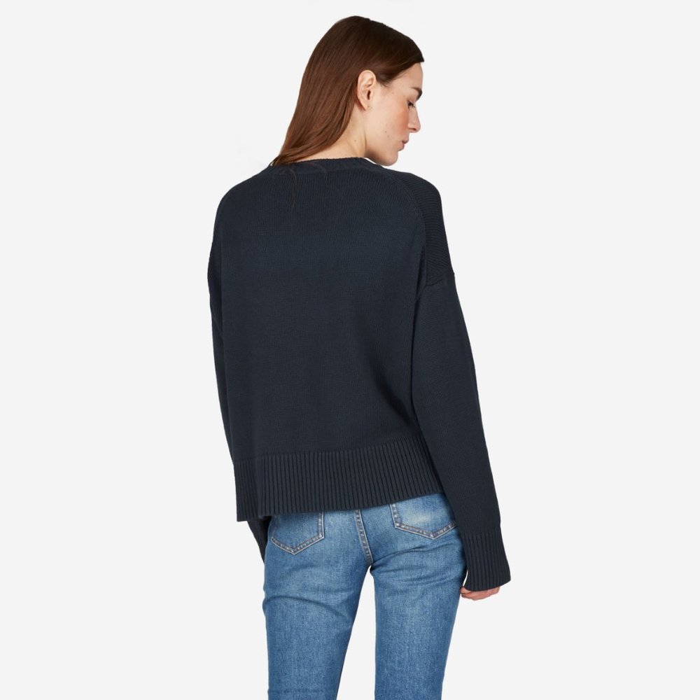 100% cotton Everlane sweater in navy